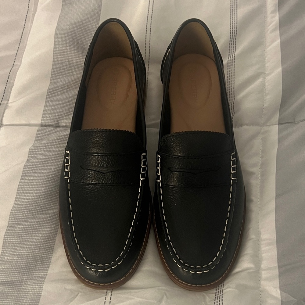 Sperry Black Seaport Penny Loafer Sz 9